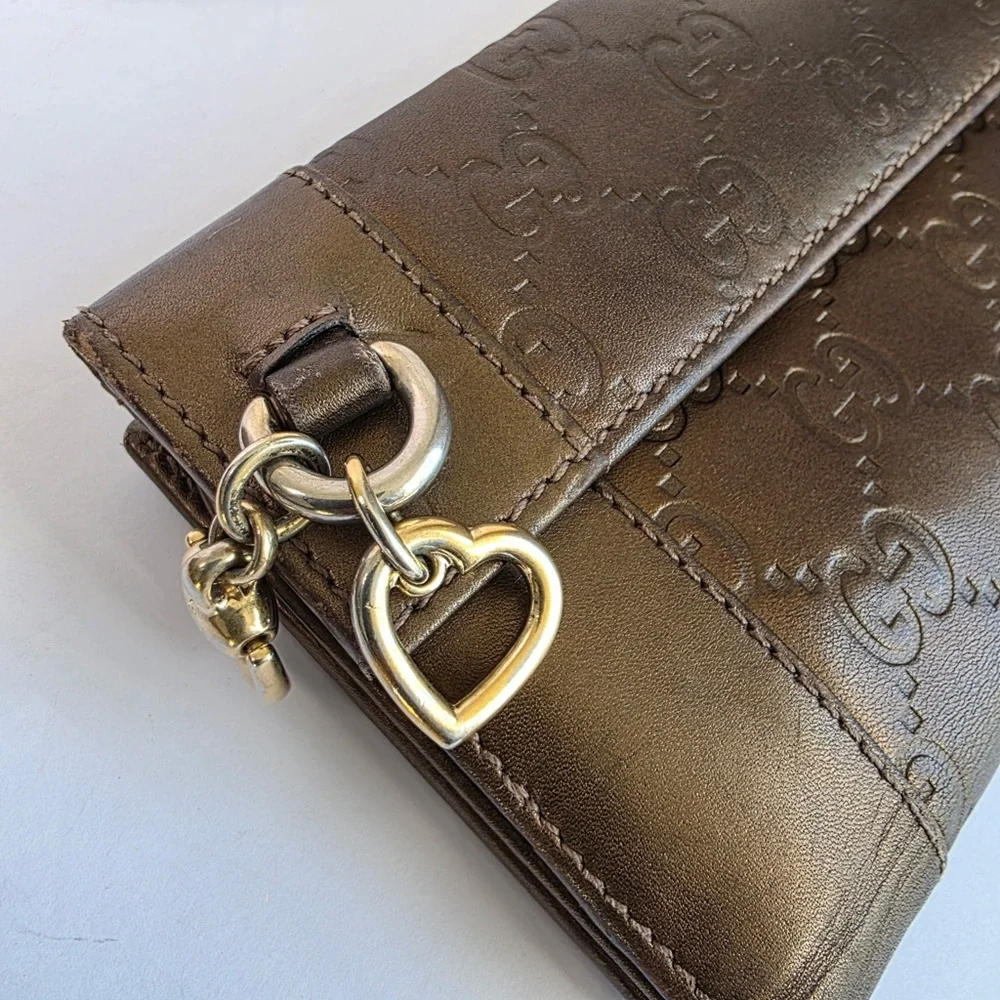 Gucci Embossed Brown Leather Wallet - Picture 2 of 7